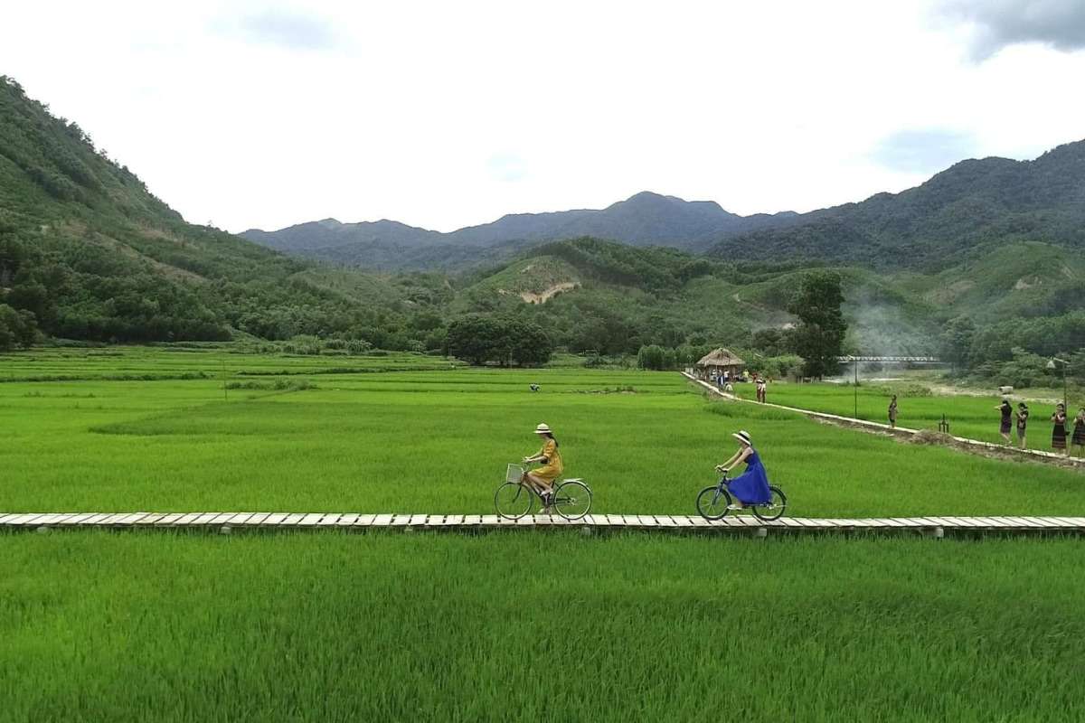 A Luoi mountainous town - Hue (10)